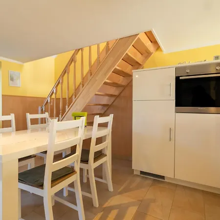 Amelie * Цингст